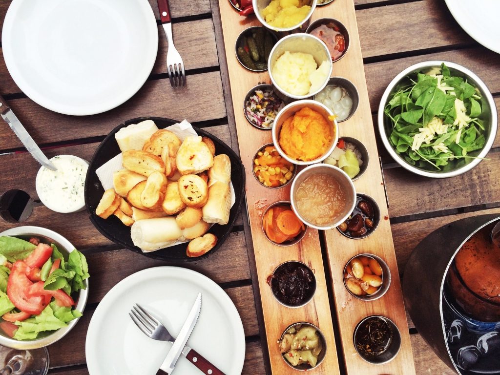 Gesund und lecker: Freut Euch auf tolle Rezepte in unserem Blog, © Casars/iStockphoto