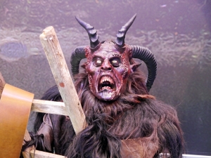 Krampus am Bayern-Stand