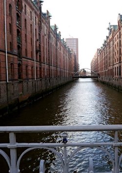 Fleetfahrt durch die Speicherstadt Hamburg