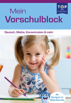 Mädchen mit blonden Haaren in einem blauen Kleid, das an einem Tisch sitzt und in einem Vorschulblock mit dem Titel "Mein Vorschulblock" arbeitet.